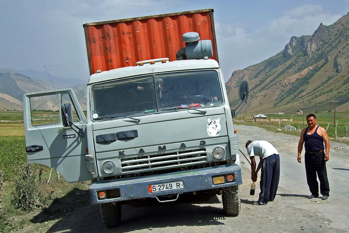 kamaz-kirgizija-03