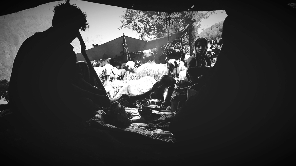 nomads tent zagros iran