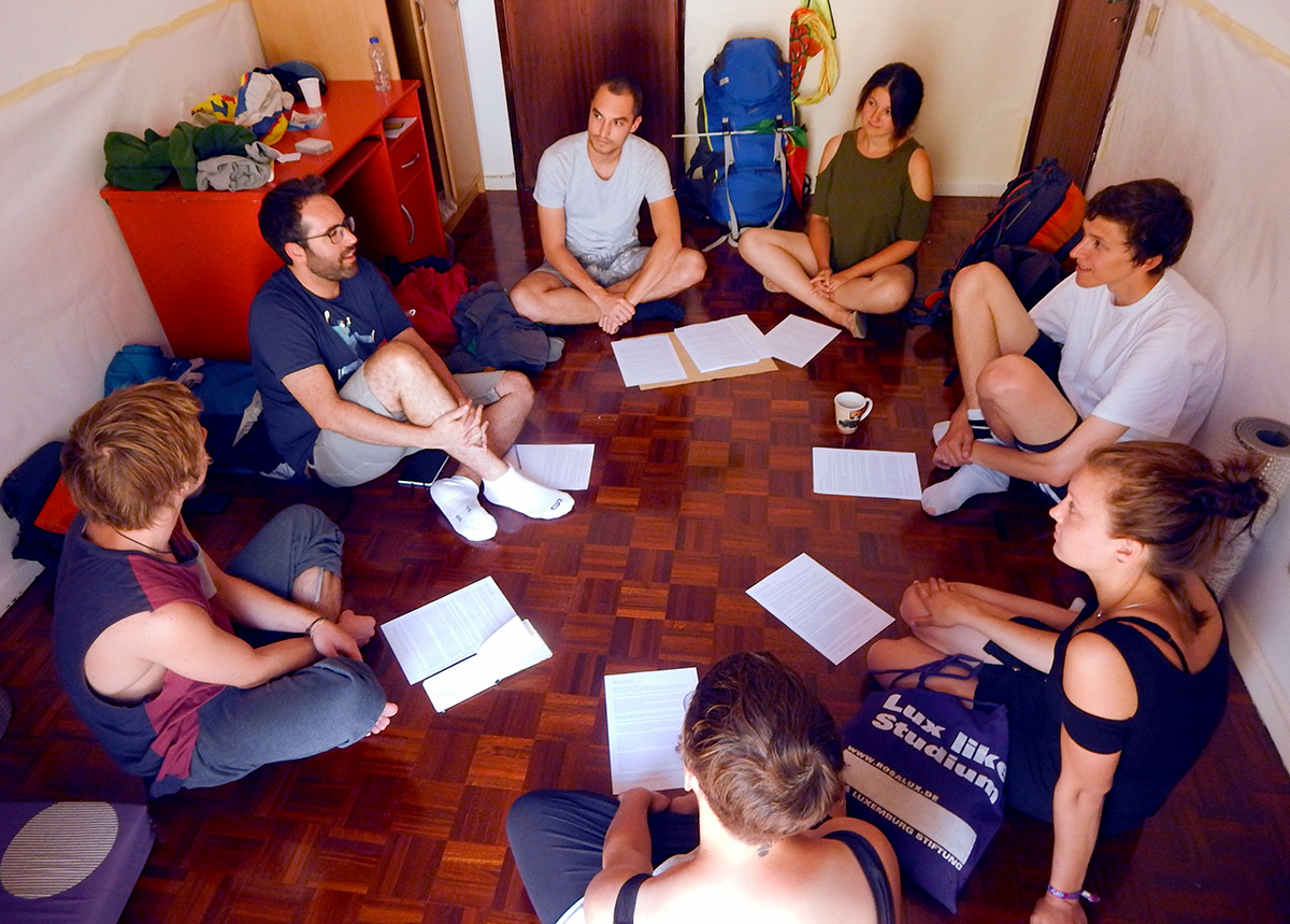 A day in the Travel school