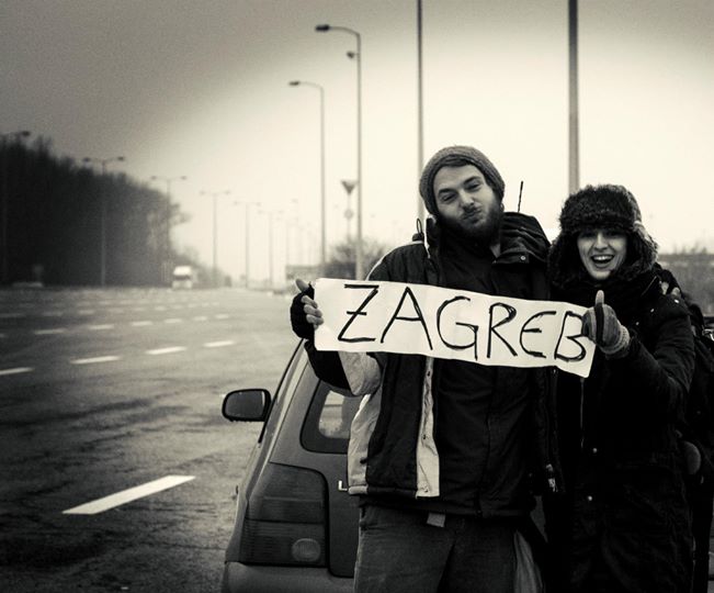 zene-na-putovanju-pam